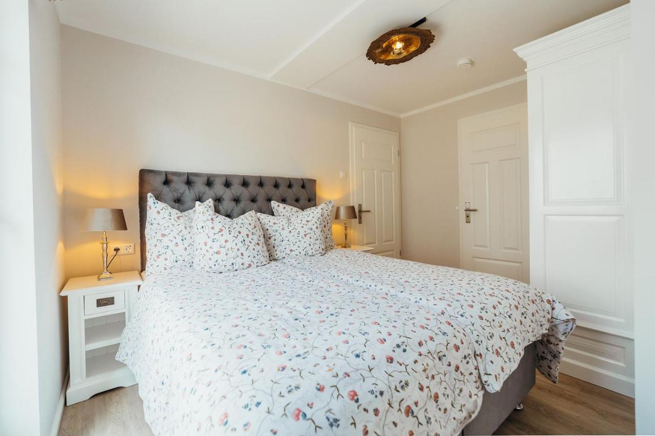 Villa Ocean View Хафкруг Екстериор снимка