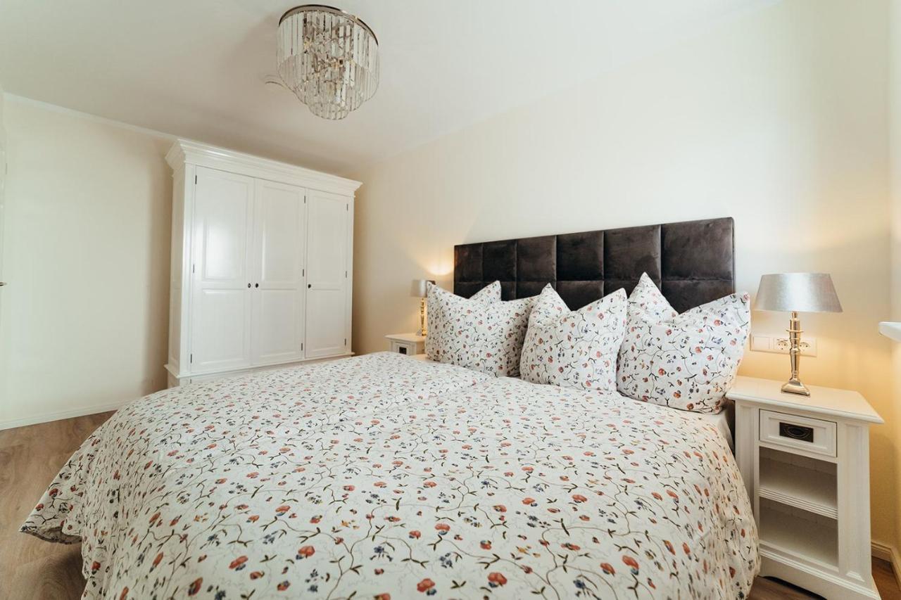 Villa Ocean View Хафкруг Екстериор снимка