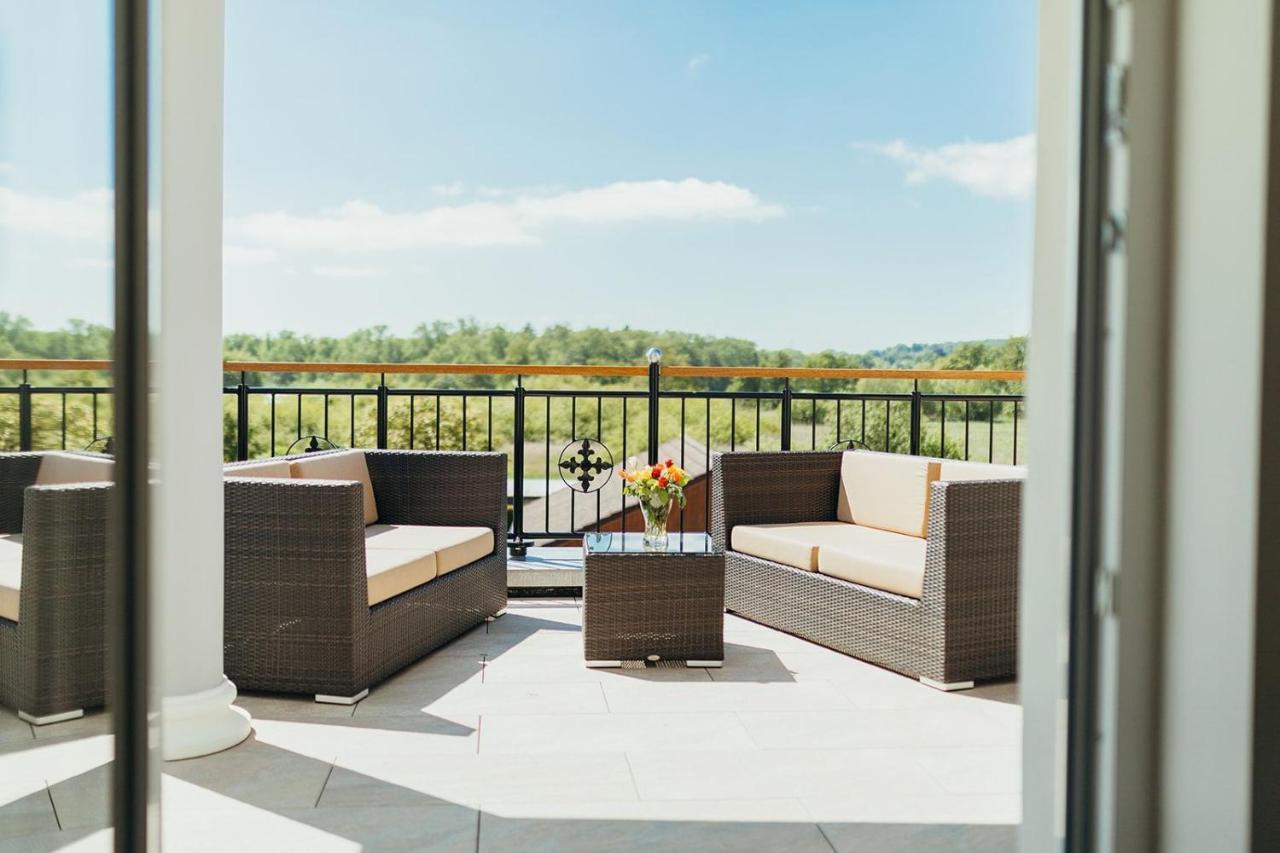 Villa Ocean View Хафкруг Екстериор снимка